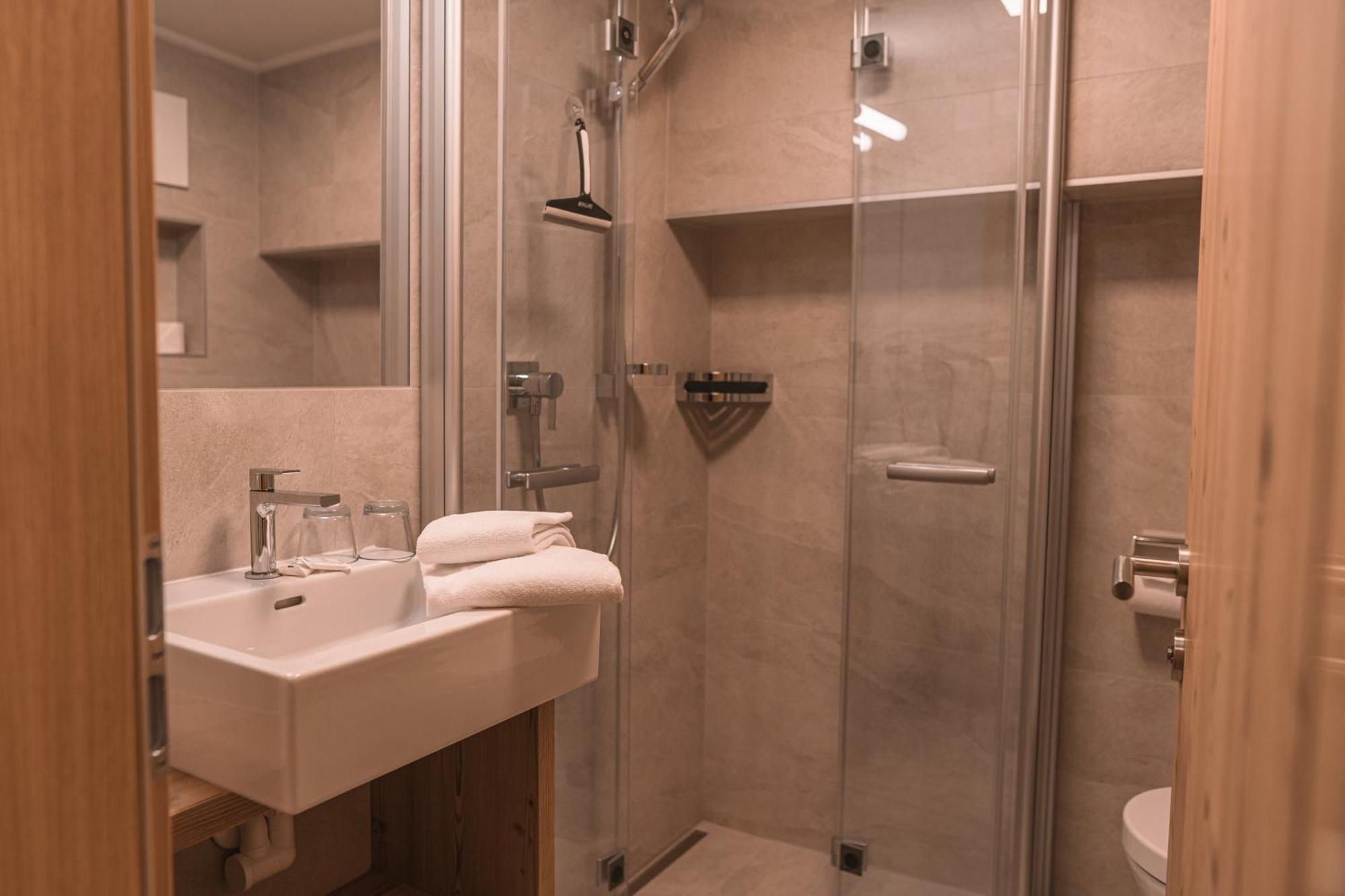 Brandgut - Vor Freude Gluehen Otel Viehhofen Dış mekan fotoğraf